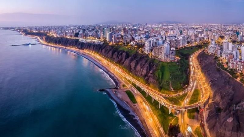 Qatar Airways Lime Office in Peru