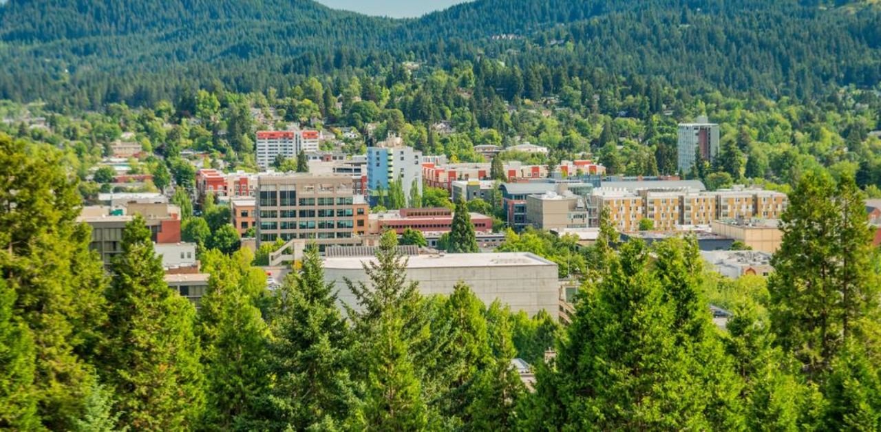 Frontier Airlines Eugene Office in Oregon