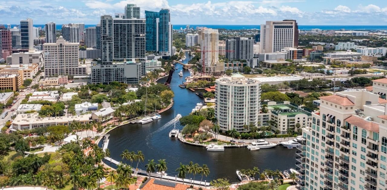 Frontier Airlines Fort Lauderdale Office in Florida