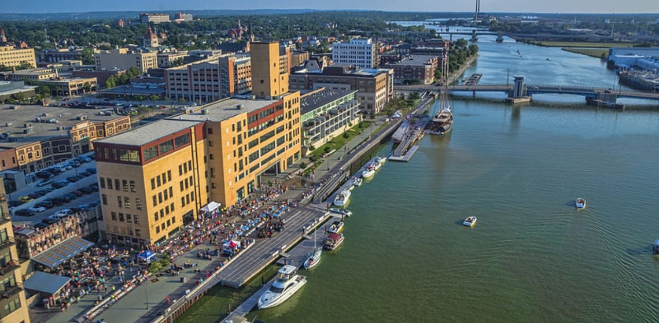 Frontier Airlines Green Bay Office in United States