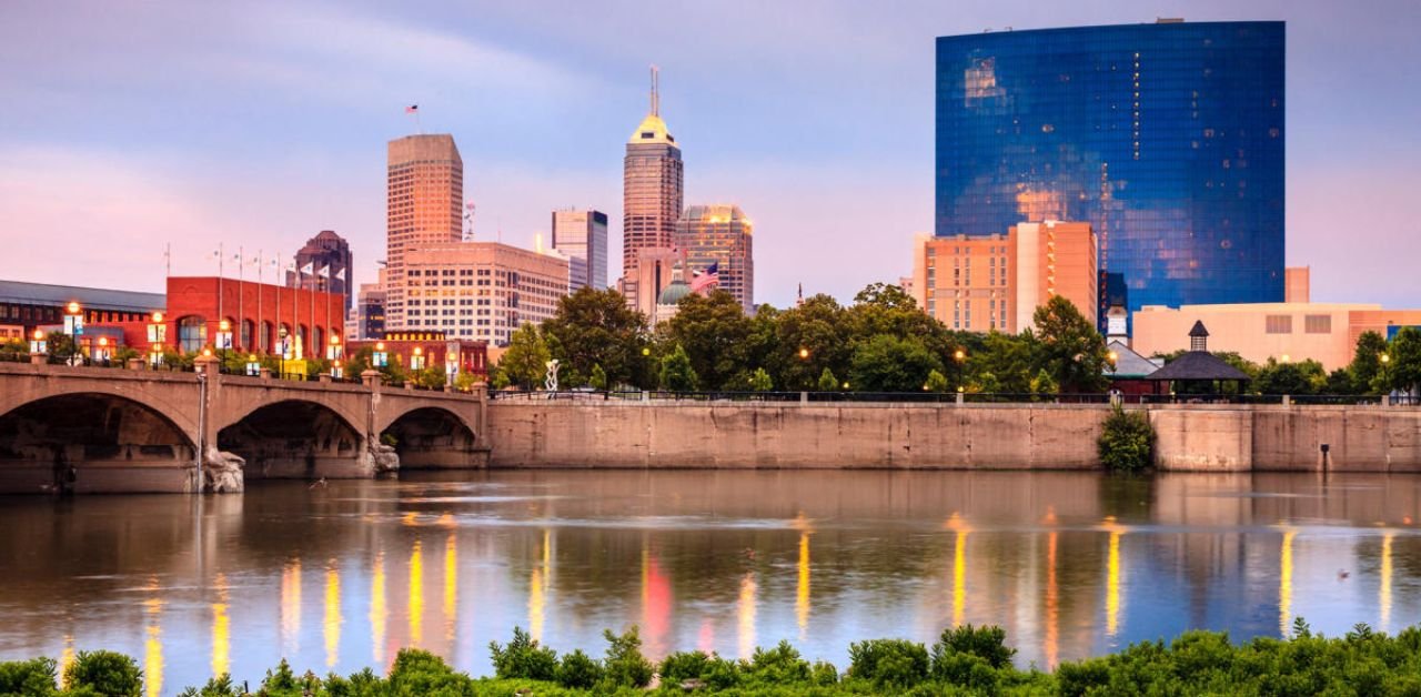 Frontier Airlines Indianapolis office in Indiana