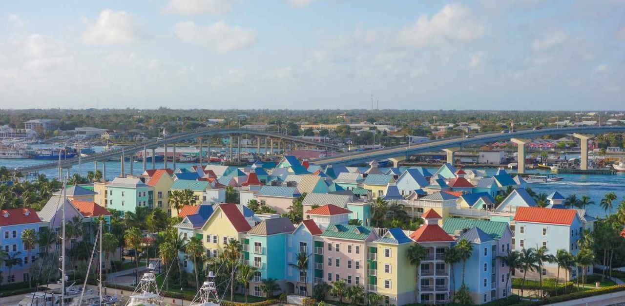 Frontier Airlines Nassau Office in Bahamas