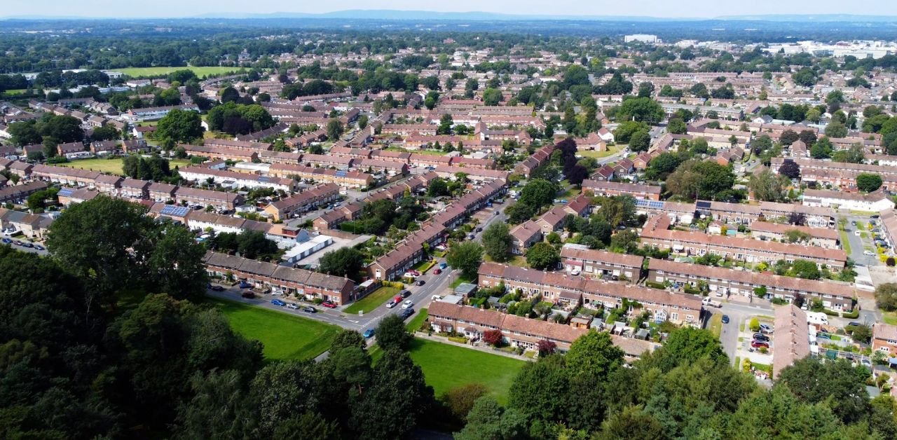 Latam Airlines Crawley Office in England